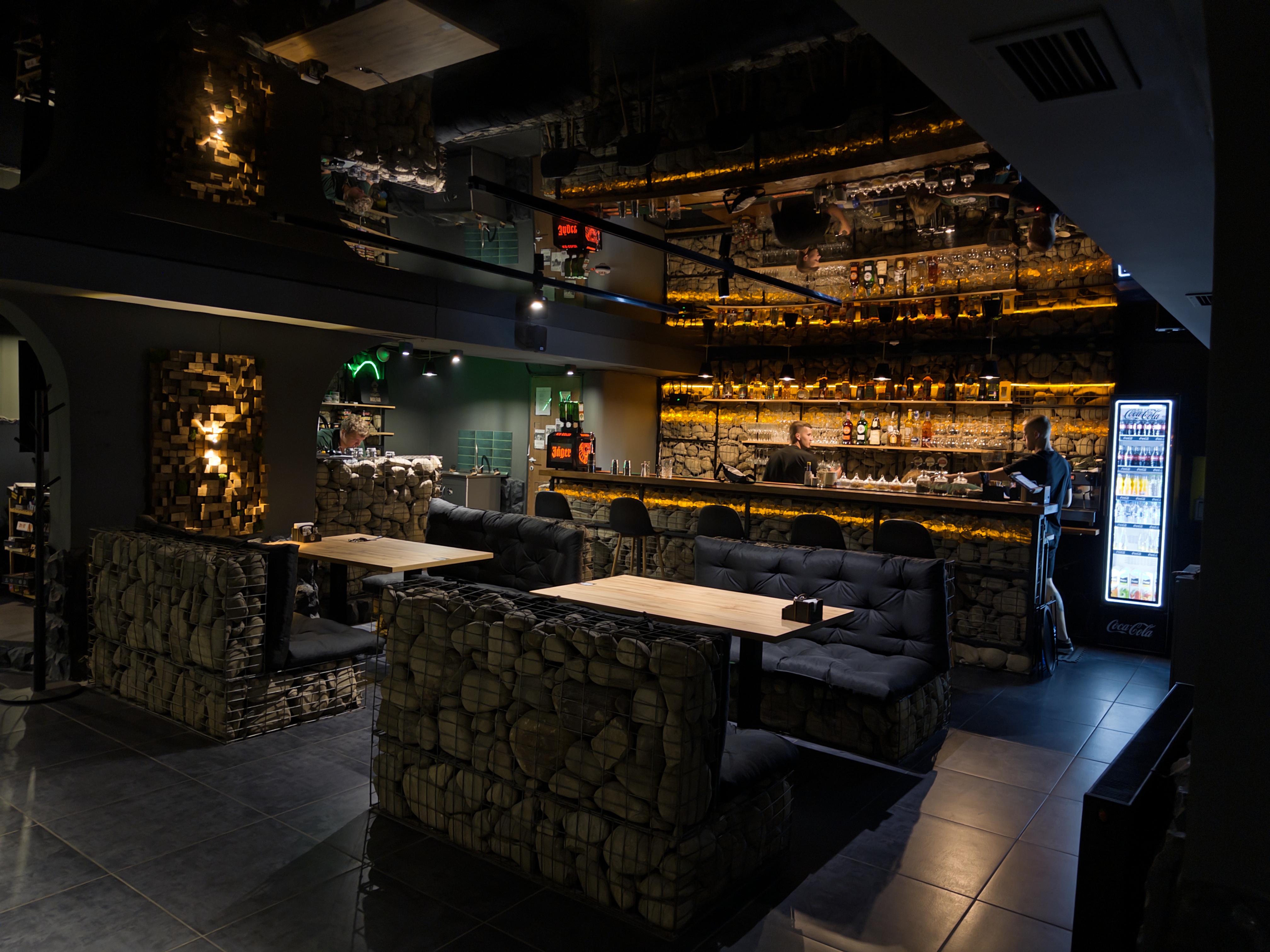 Franklin Lounge Bar image 3