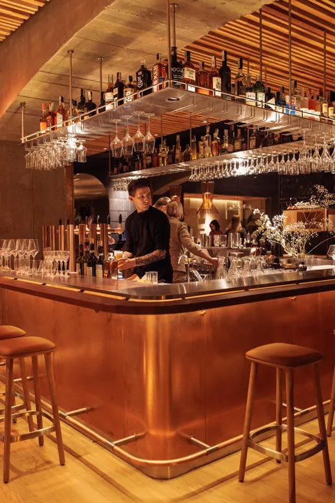 Corassini grill & wine image 1