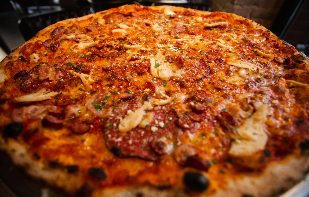 LULU pizza ristorante image 7