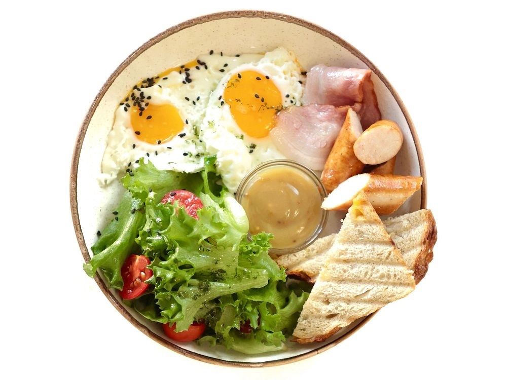 Yummy restaurant image 2