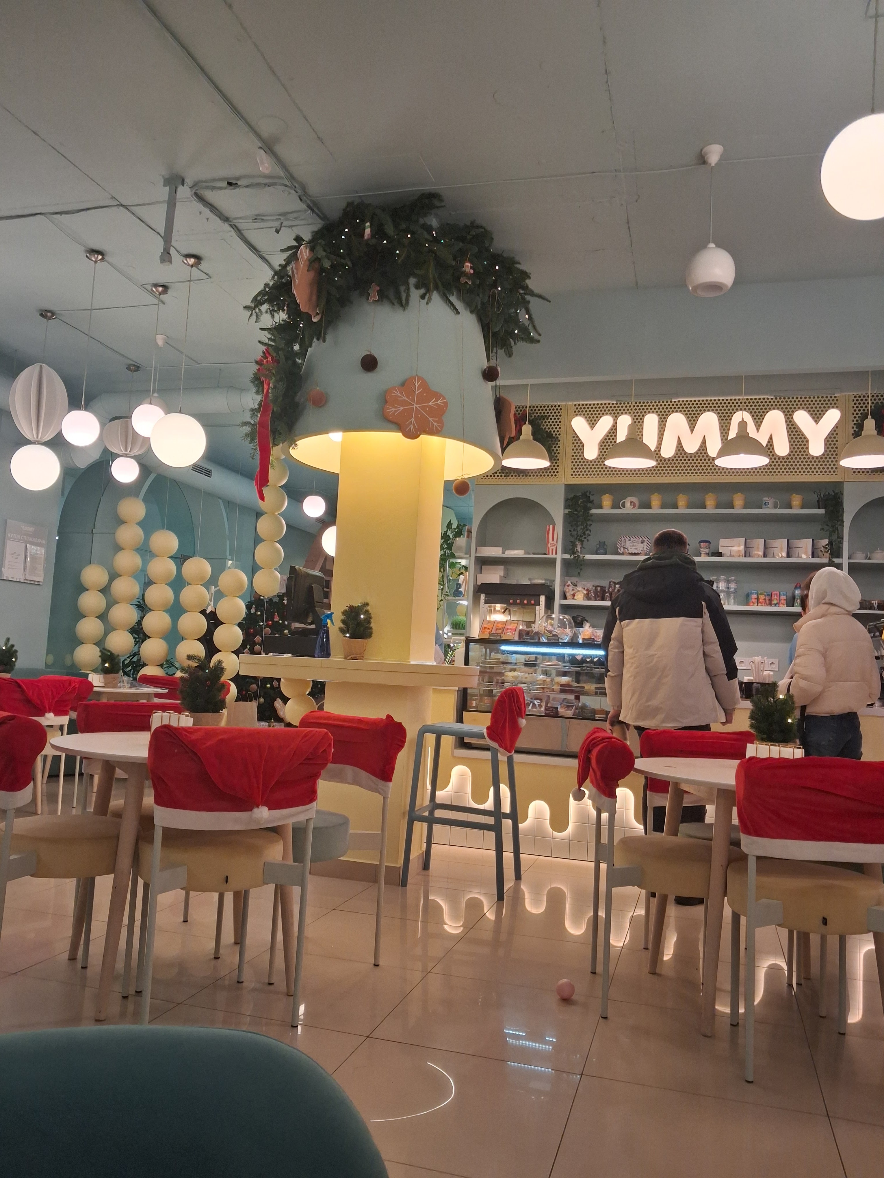 Yummy restaurant image 5