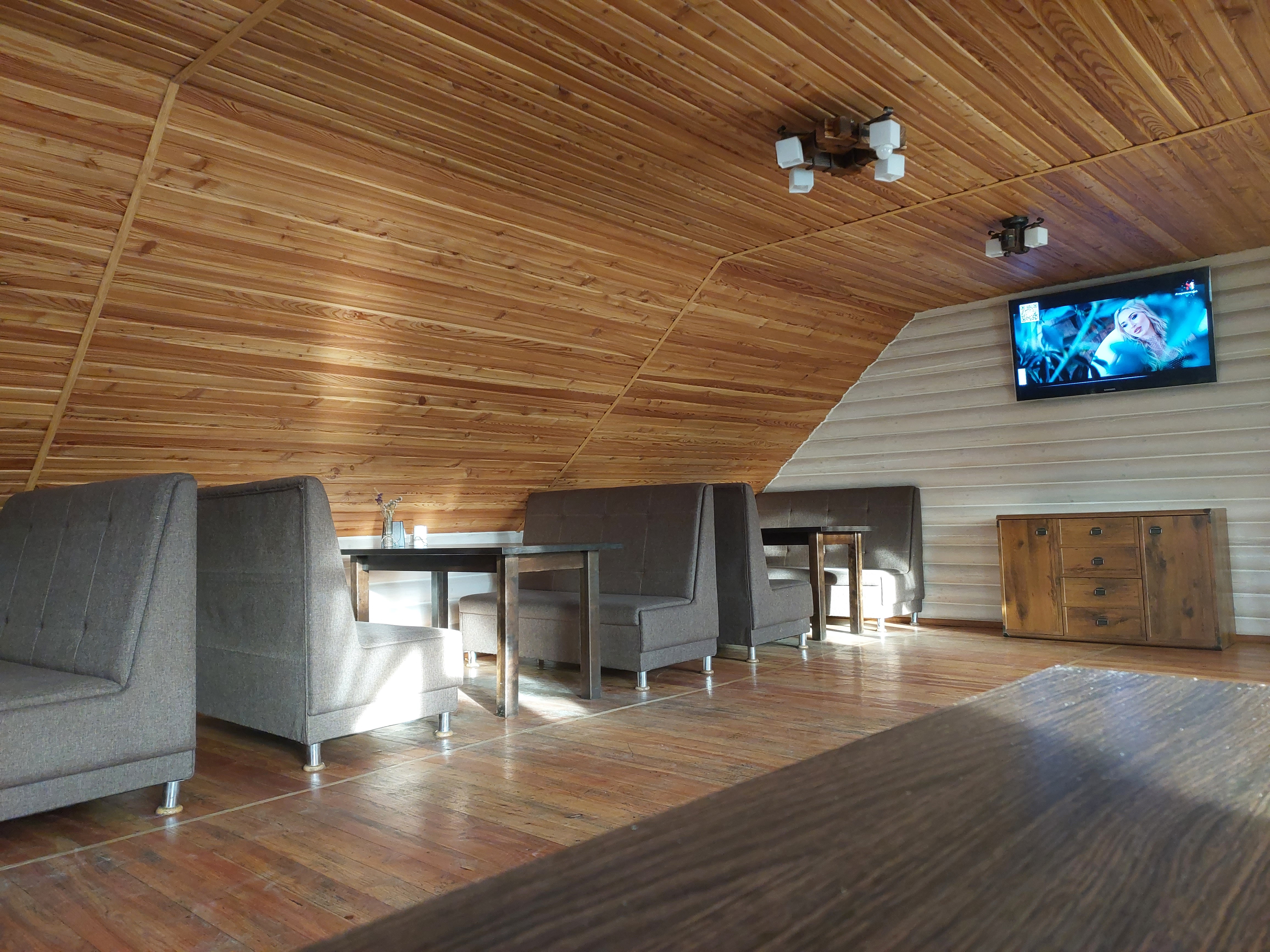 Zatyshnyy Dvir image 7