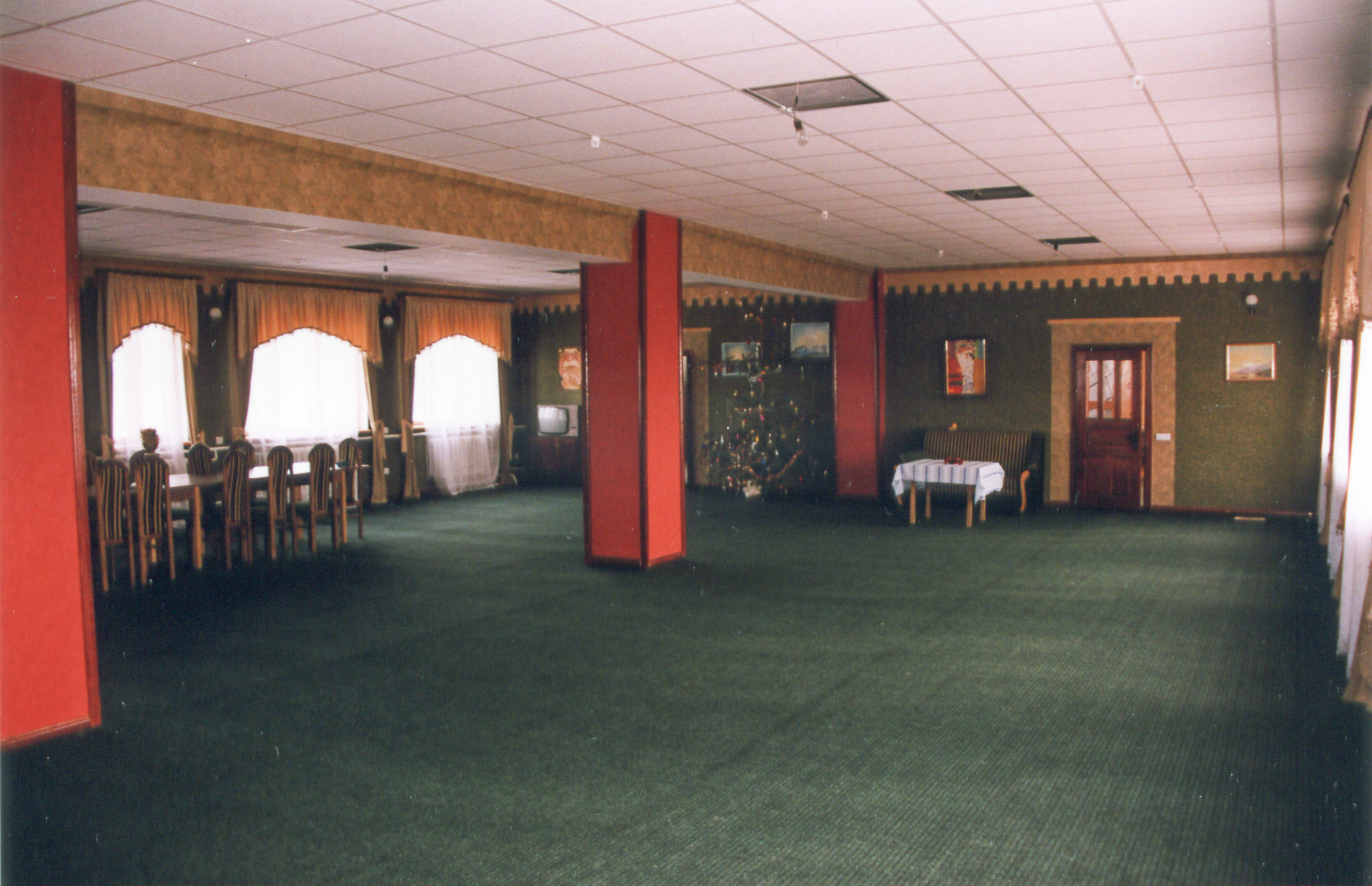 ЗОЛОТИЙ КЛЮЧИК, РЕСТОРАН image 6