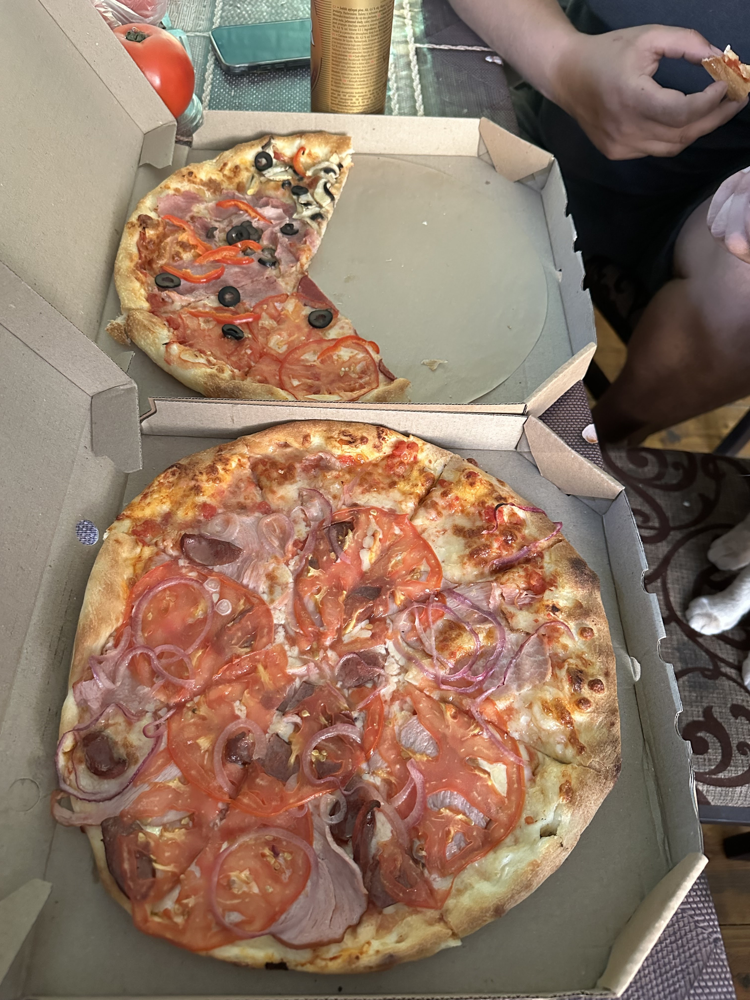 Boston pizza image 3