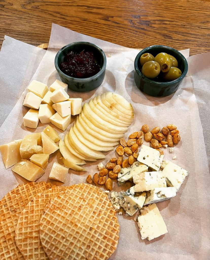 This Place Pub image 7