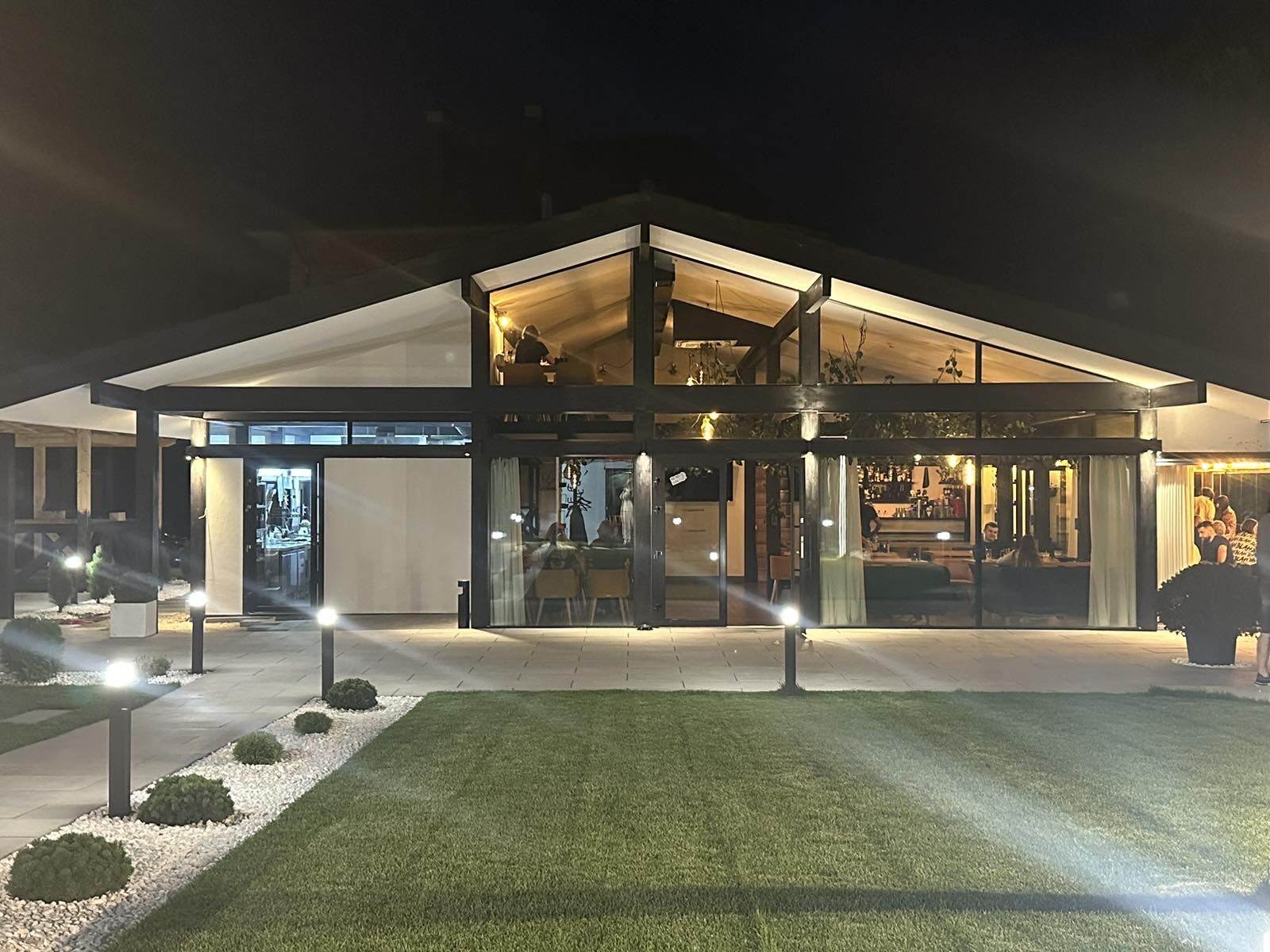 Edem Restaurant image 5