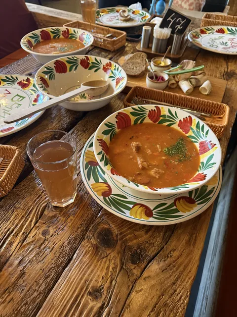 Restoran Velyka Myska image 4