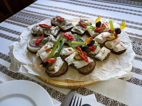 Kolyba U Khudoho Bohdana image 1