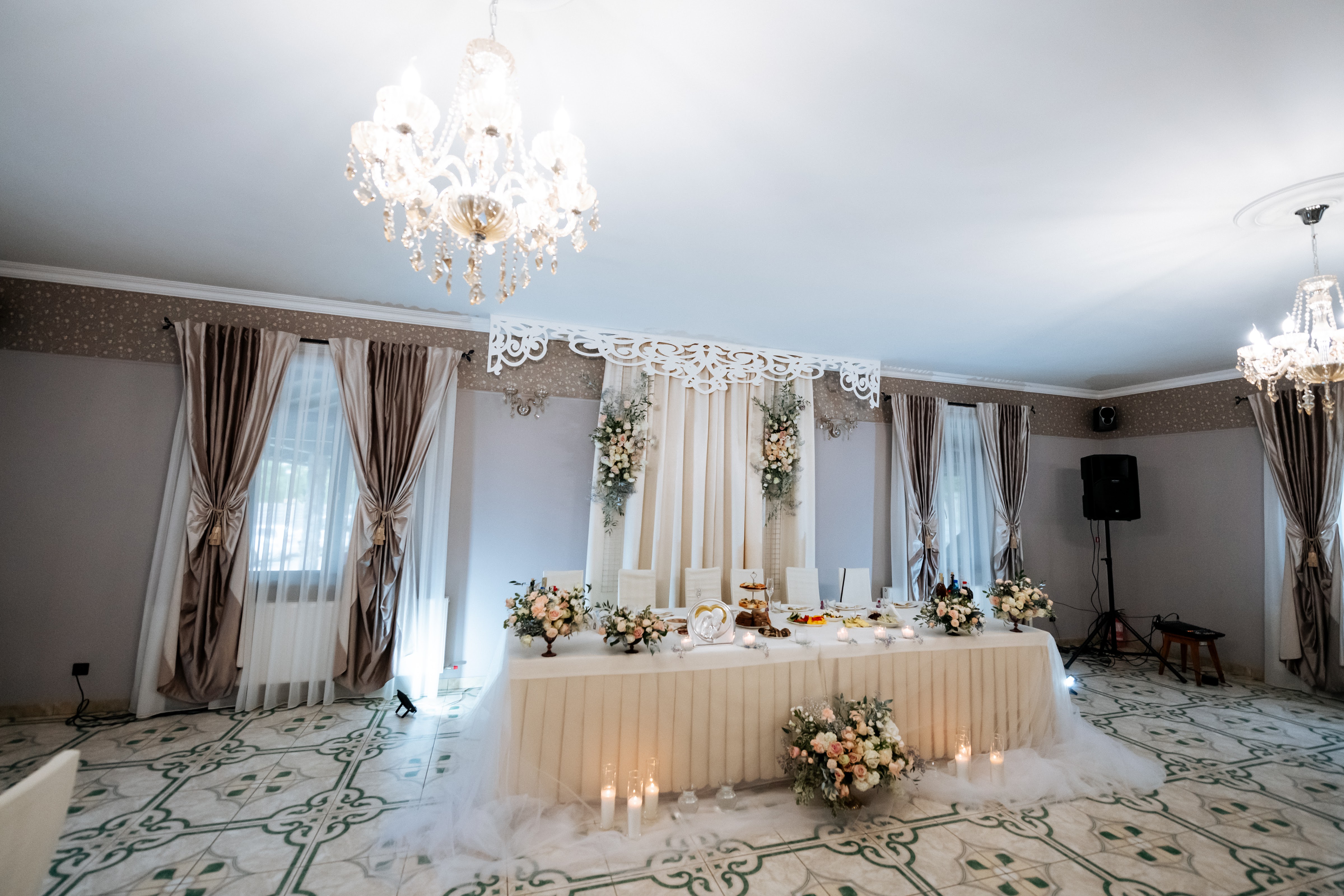 Hotelʹ-Restoran "Staryy Tudoriv" image 1