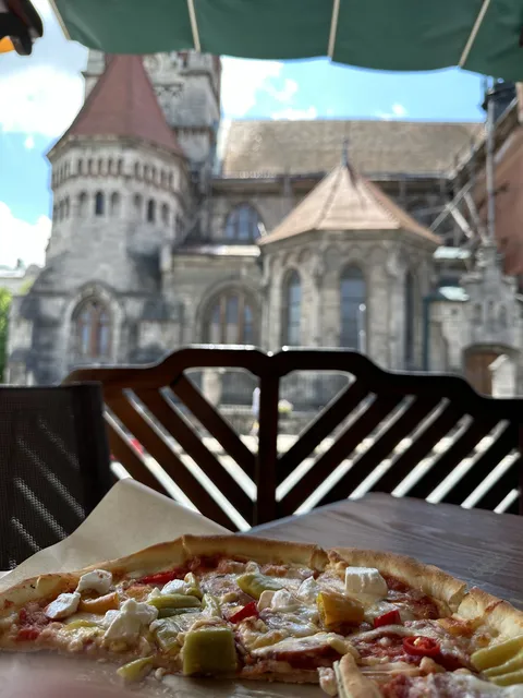 Pizza Celentano image 4