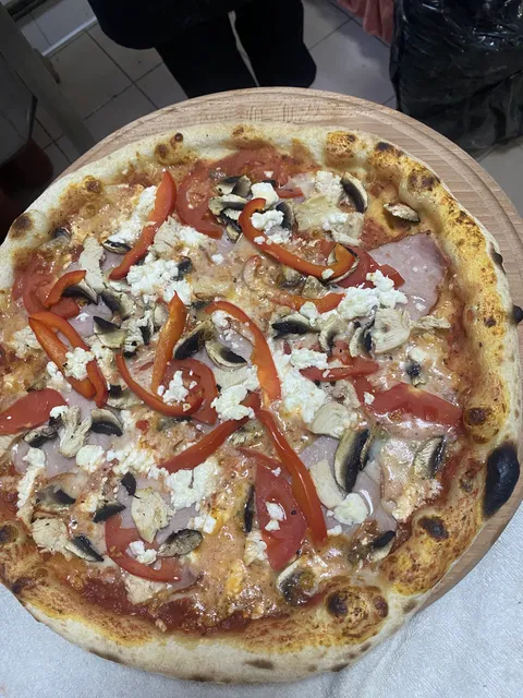 Pizzeria Bella Vita image 4