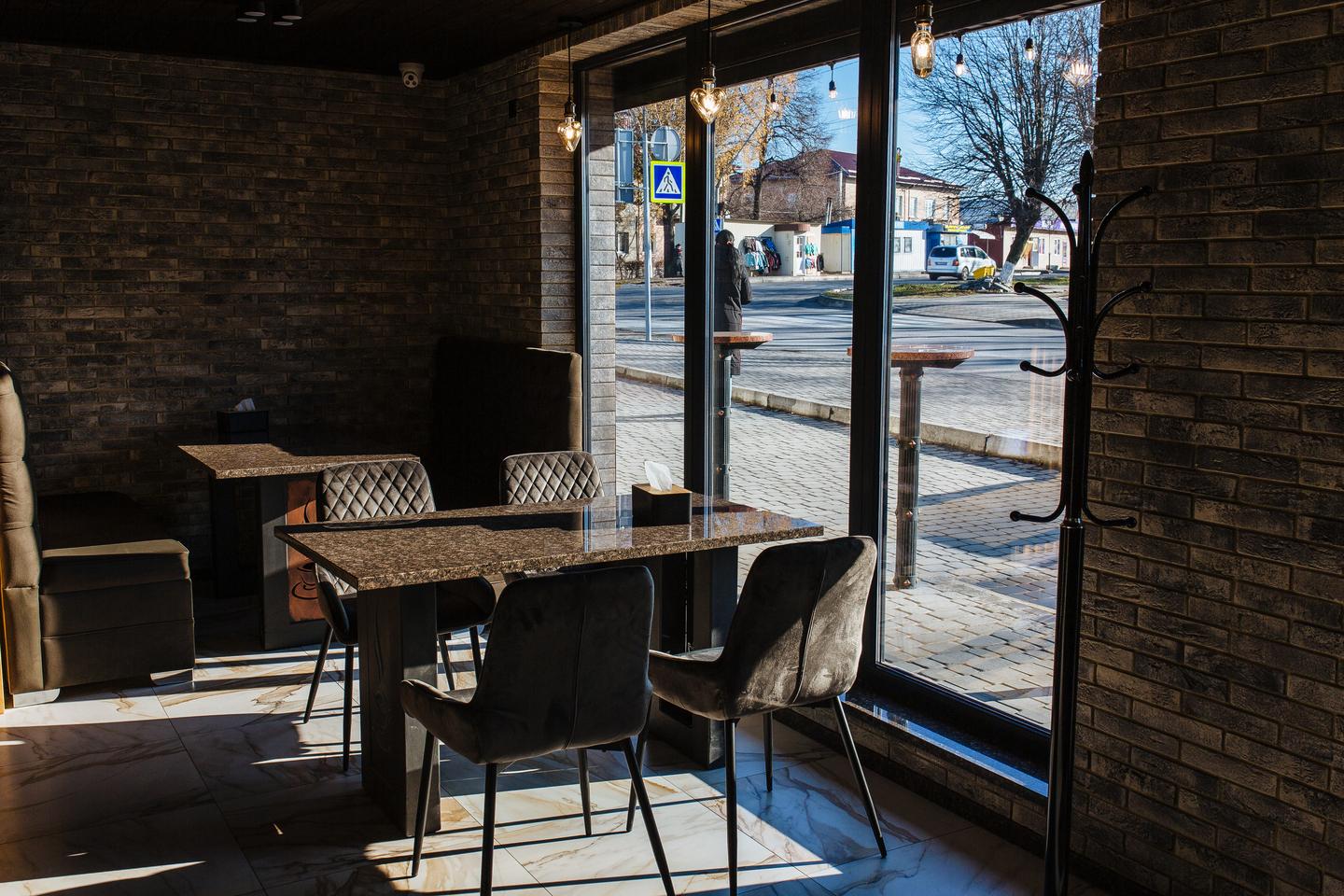 Famaly pizza image 7