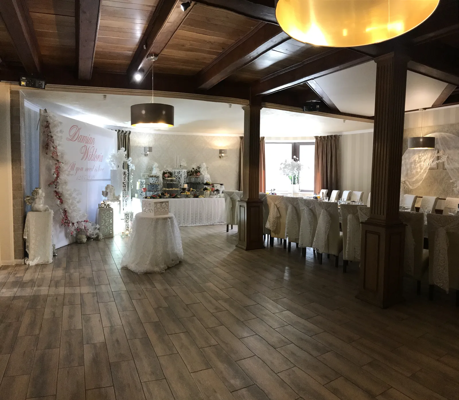 Restoran Zheneva Ternopil Hotelʹ Bankety, Furshety, Vesillya, Korporatyvy, Dytyacha Kimnata image 7