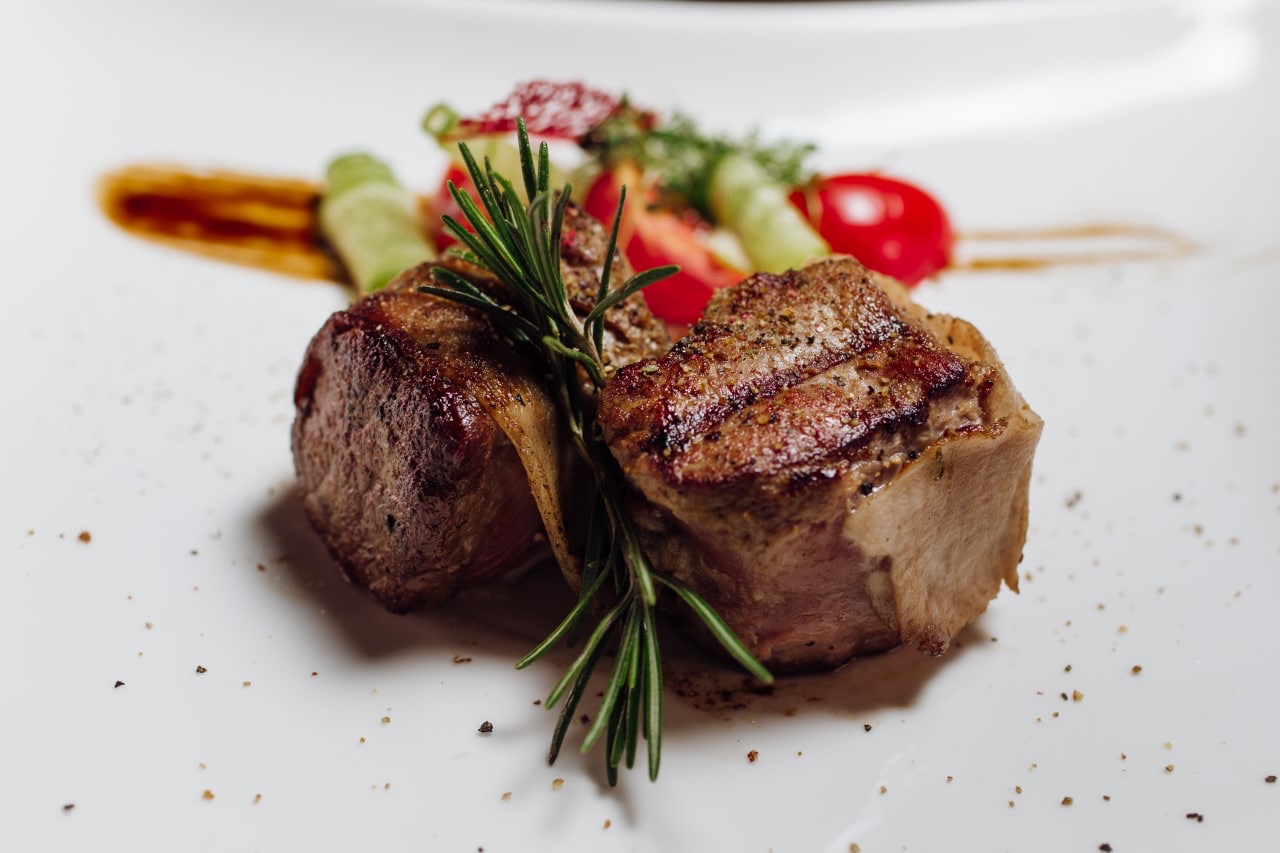 Restoran Zheneva Ternopil Hotelʹ Bankety, Furshety, Vesillya, Korporatyvy, Dytyacha Kimnata image 9