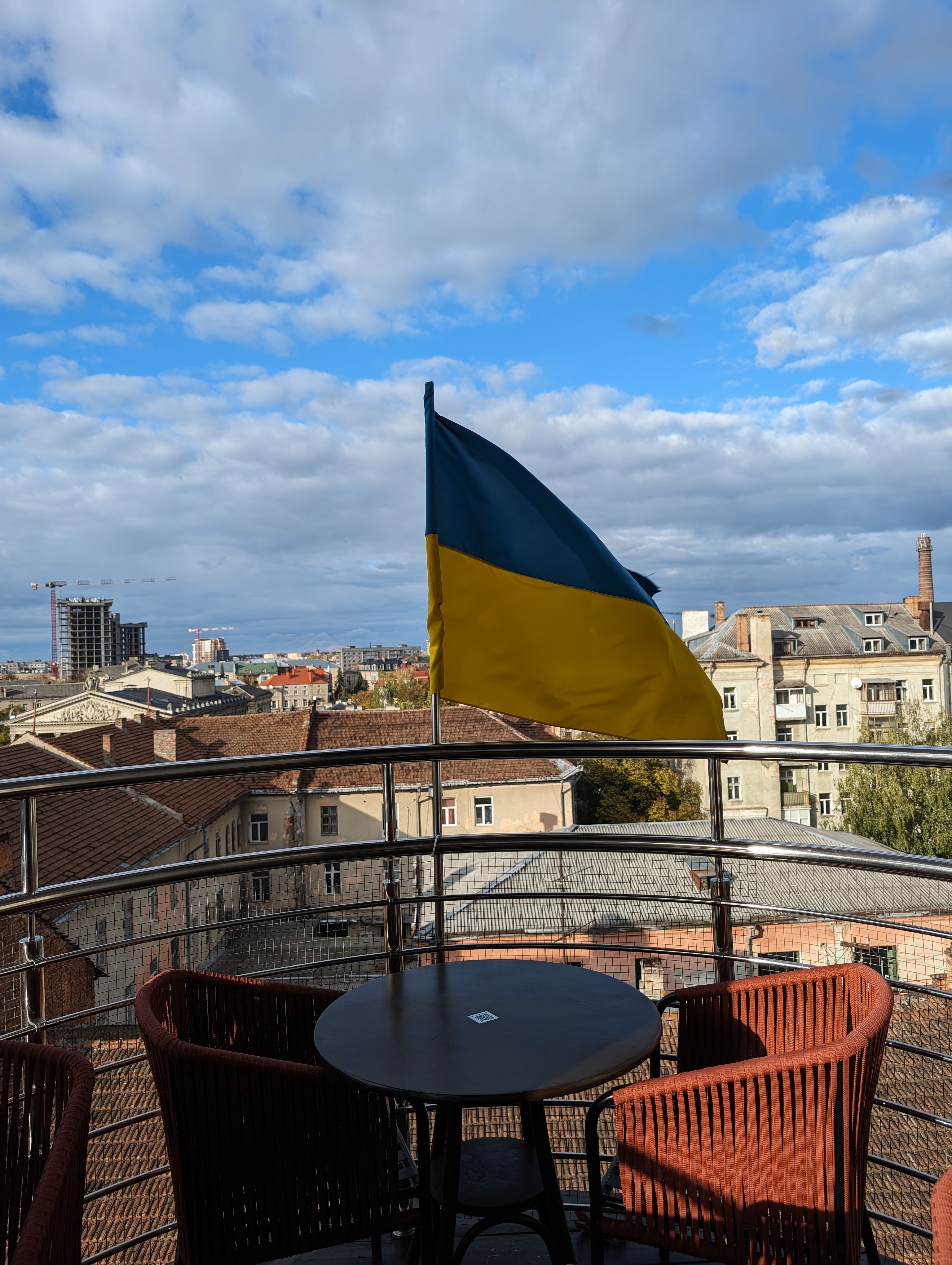 NA NEBI grill & wine (На небі) - європейська кухня в серці Тернополя | Доставка їжі image 1