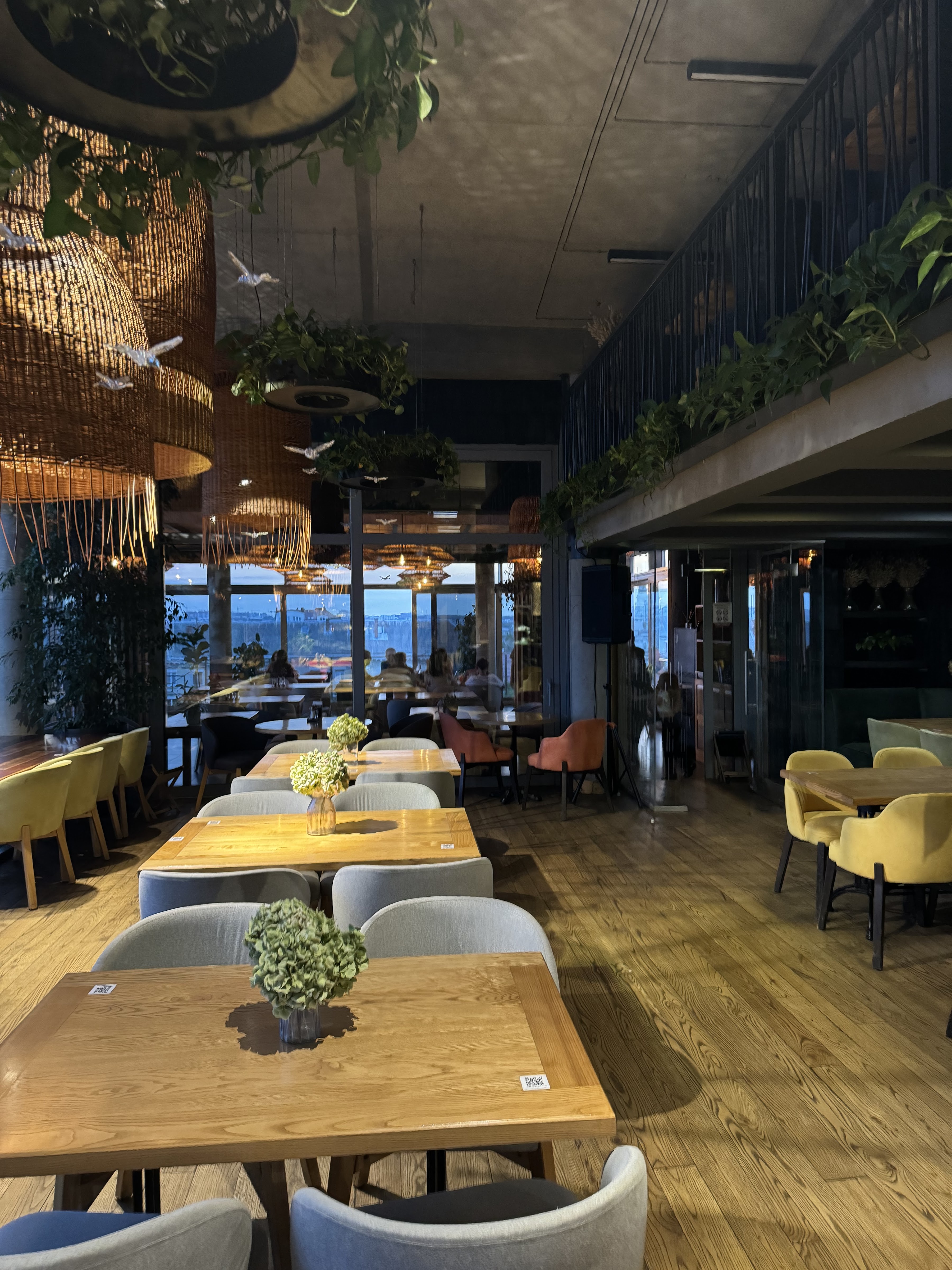 NA NEBI grill & wine (На небі) - європейська кухня в серці Тернополя | Доставка їжі image 7