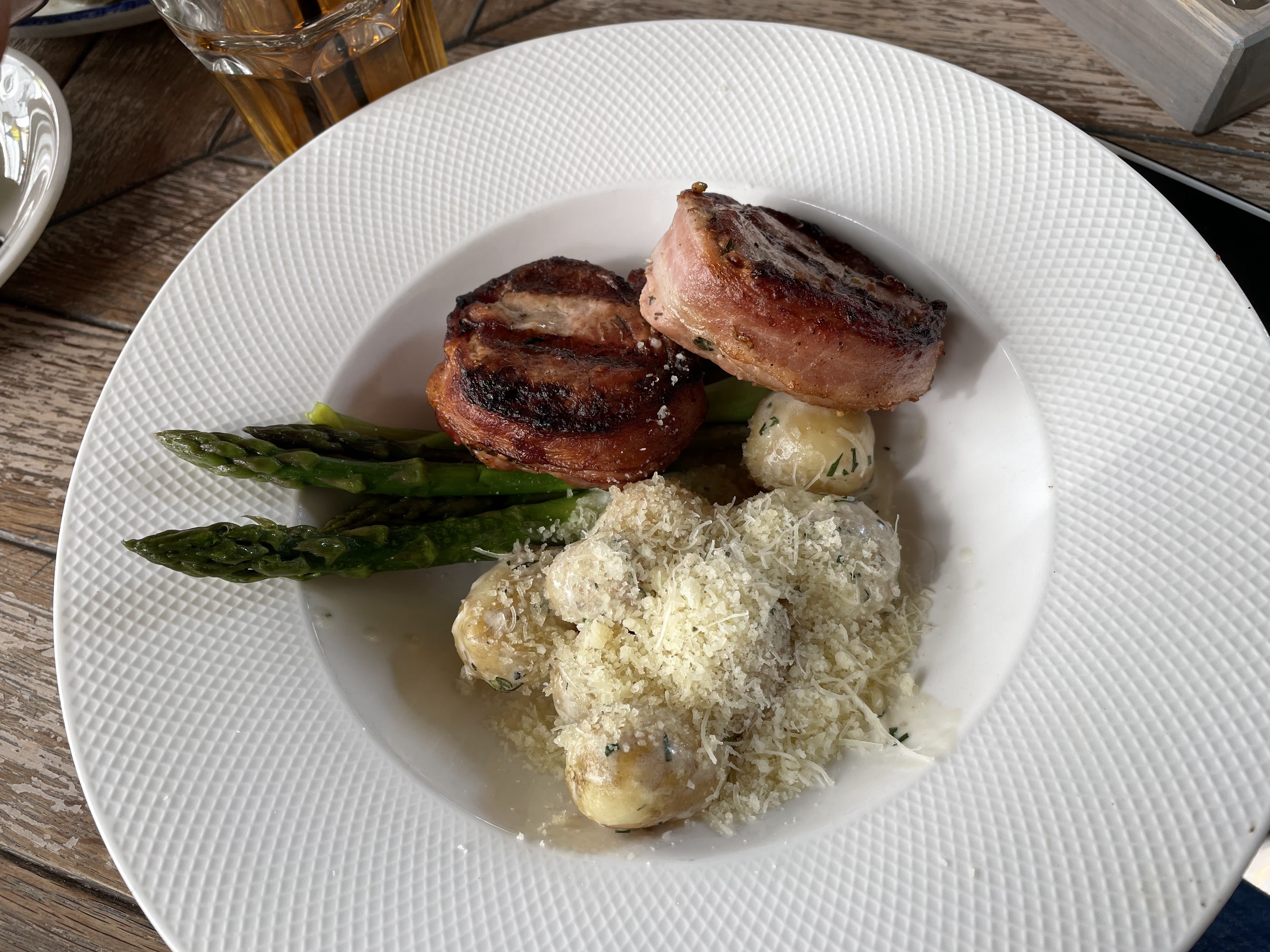 Klub Faynoho Mista image 10