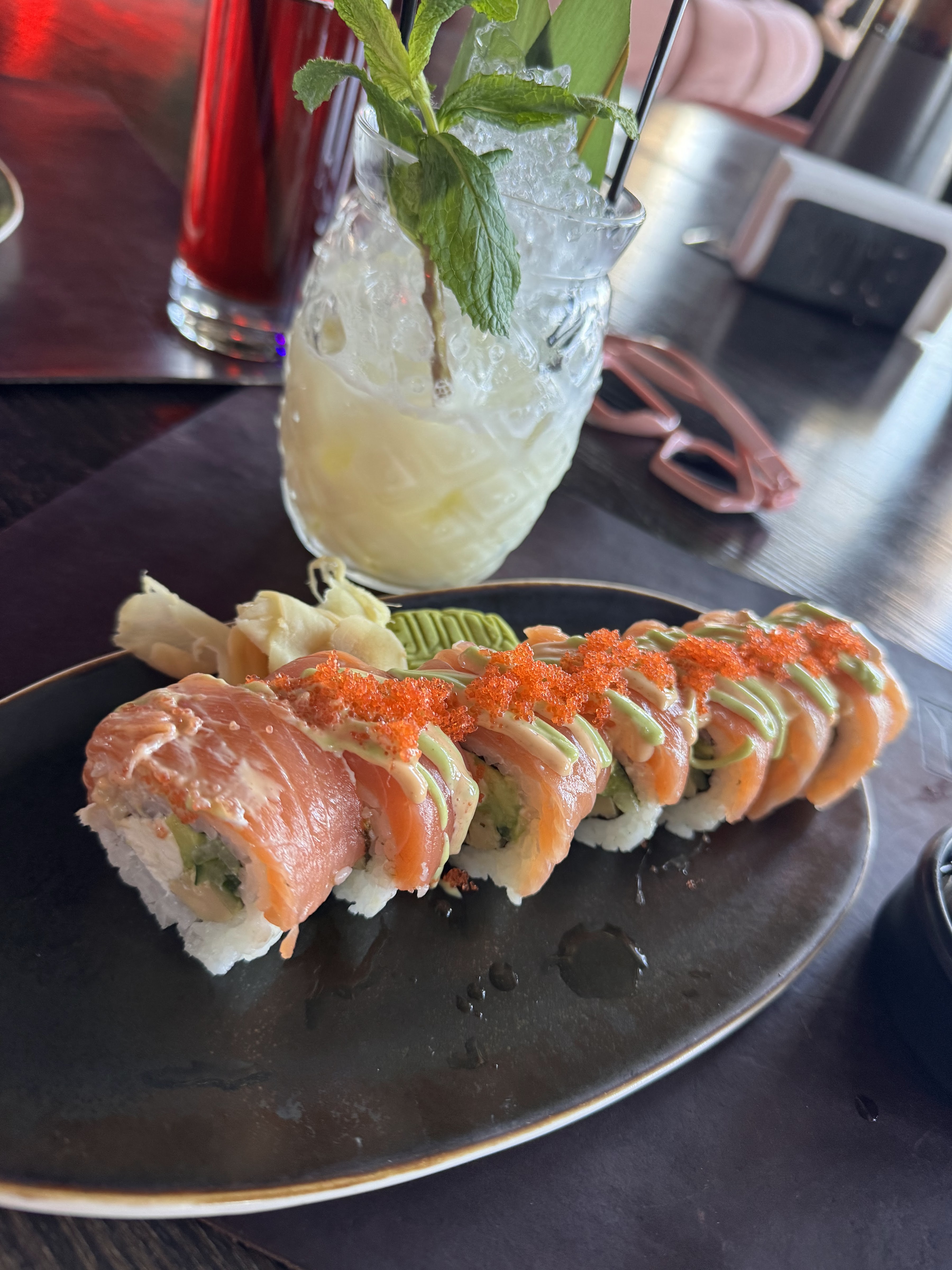 YOUNG - ресторан східної кухні, доставка суші у Тернополі image 6