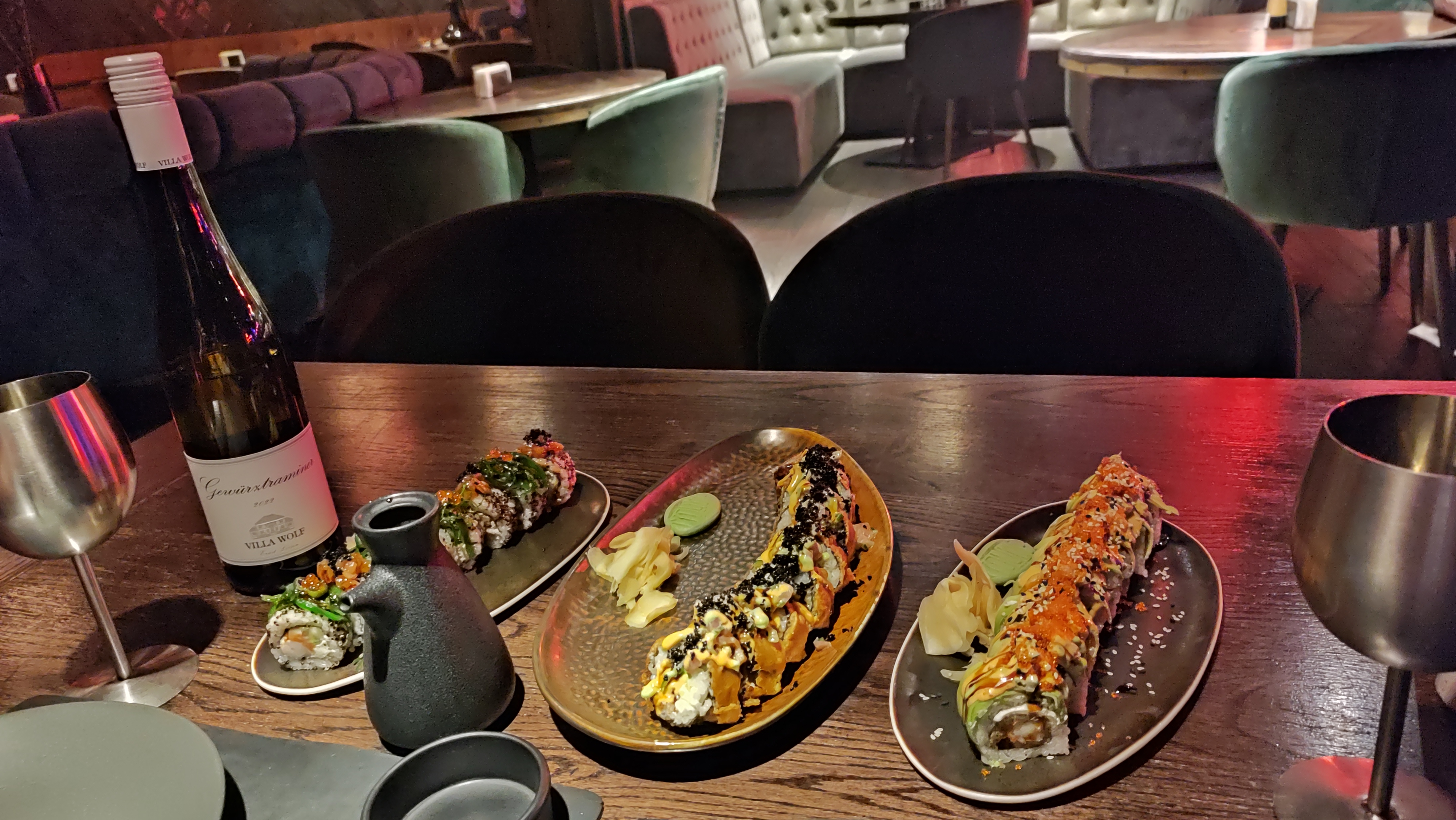 YOUNG - ресторан східної кухні, доставка суші у Тернополі image 8