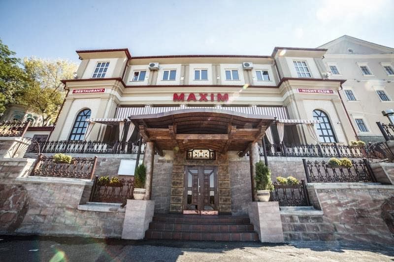 Maxim image 1