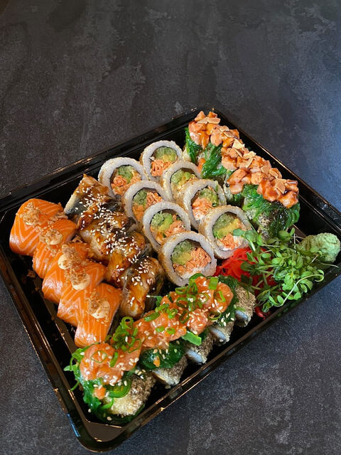Sushi Point image 3