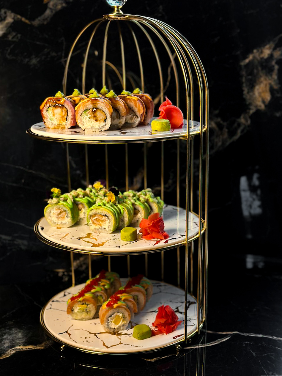 Mid Lounge Restaurant image 8