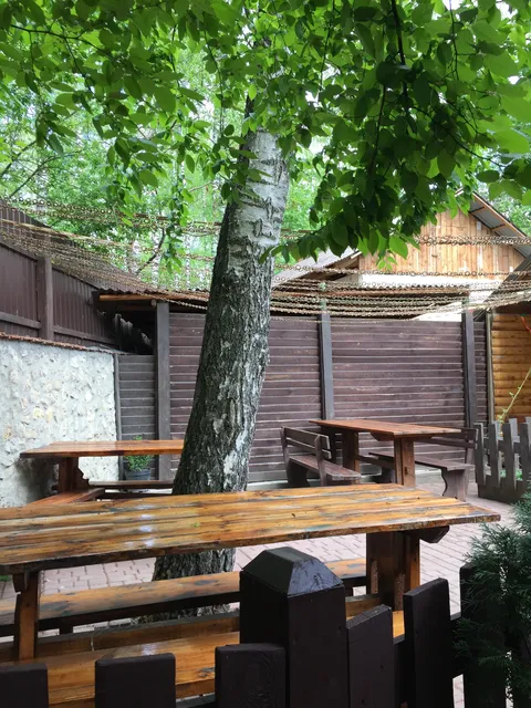 Lemkivsʹkyy Dvir image 1