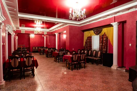 Bar-Restoran "Na Maydani" image 3