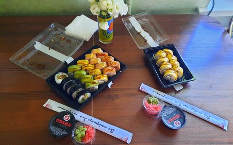 Osama sushi Ternopil image 6