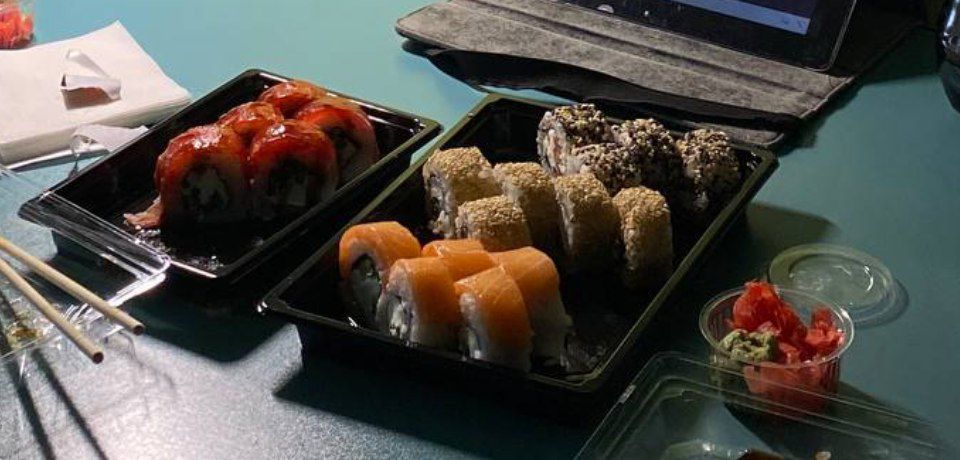 Osama sushi Ternopil image 7