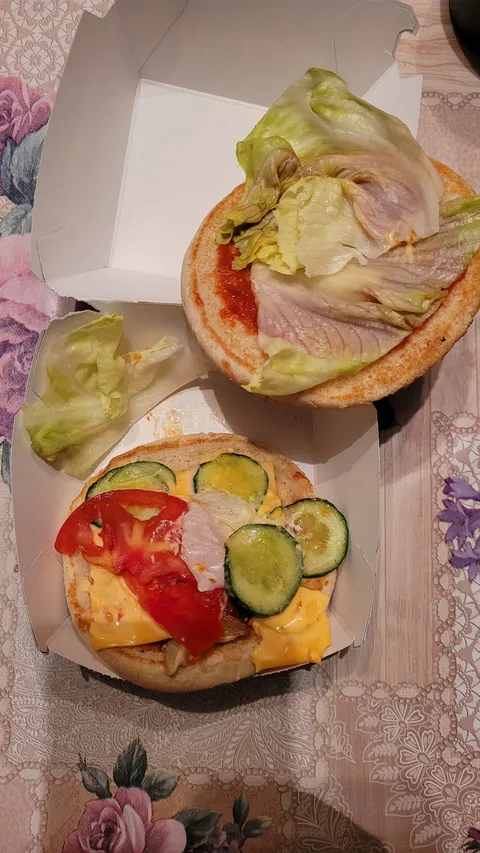 Mo Burger image 8