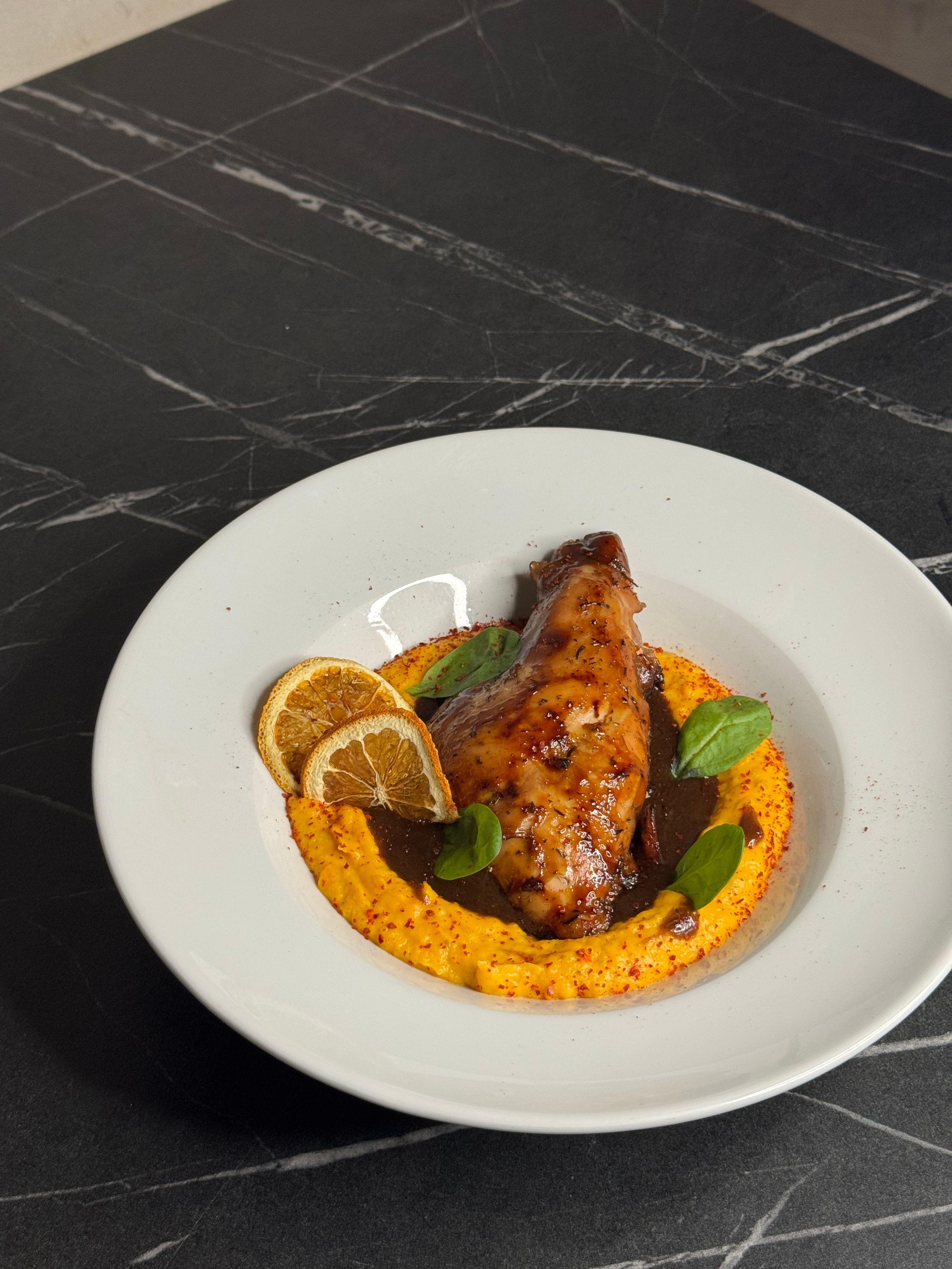 UNO Волочиськ image 2