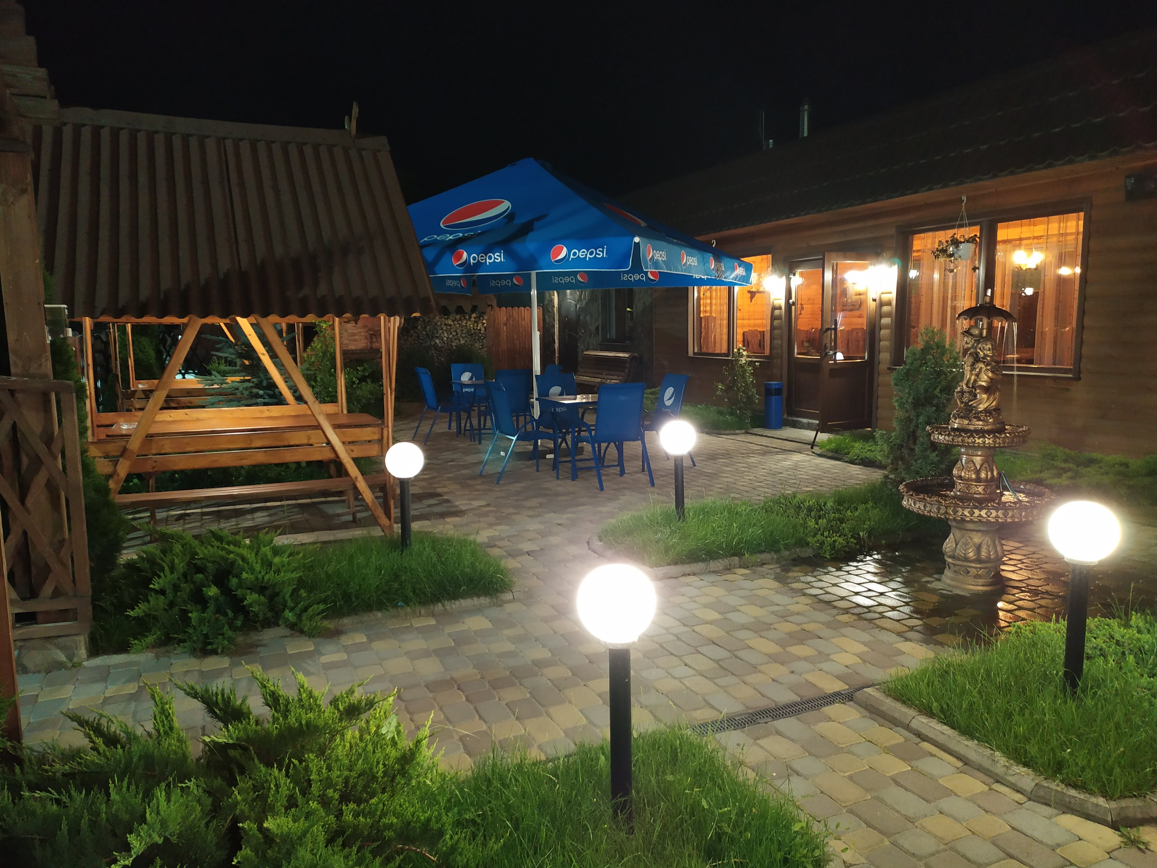 Kafe "Bistro" image 8