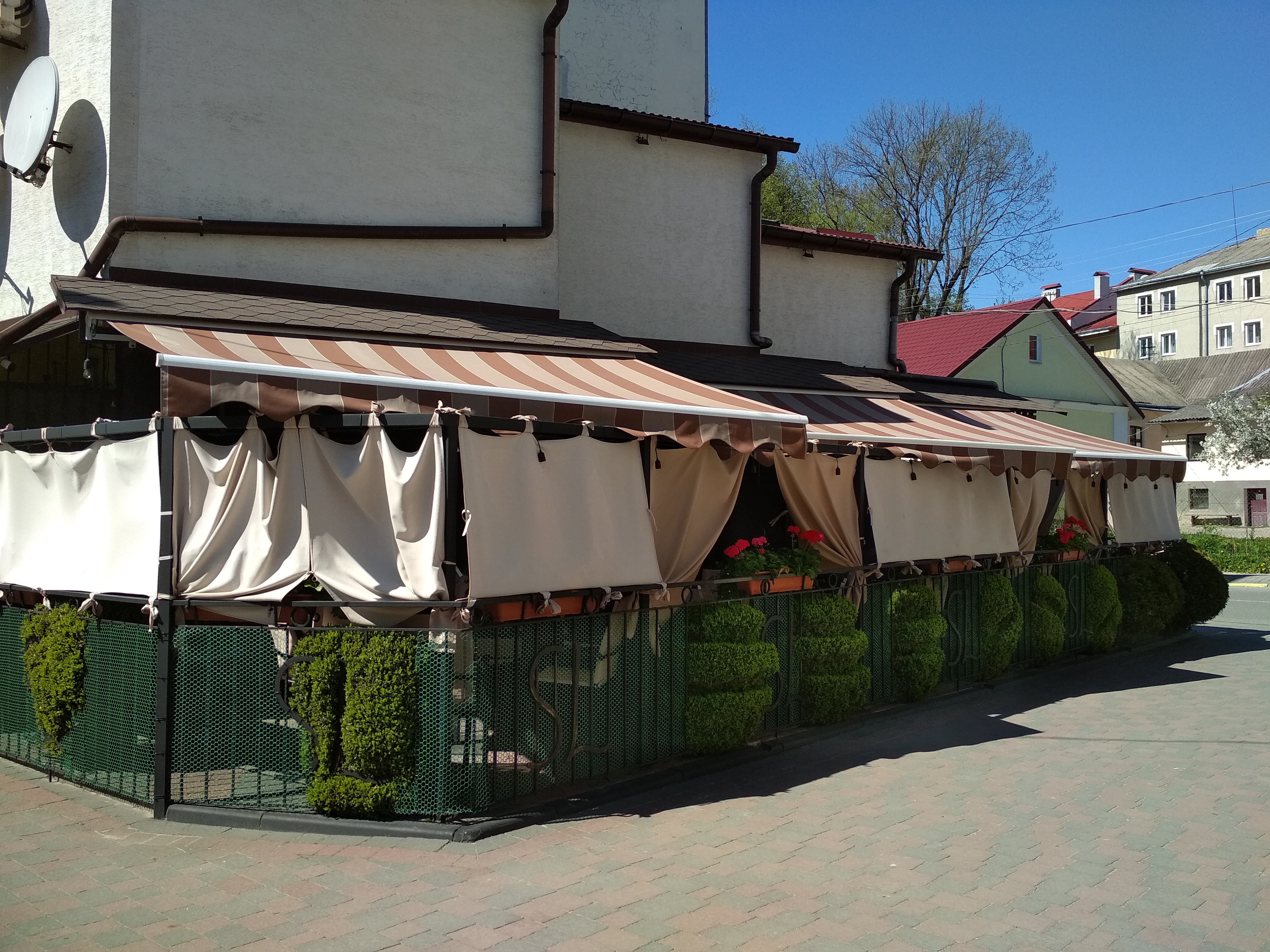 SL Bar Lounge image 9