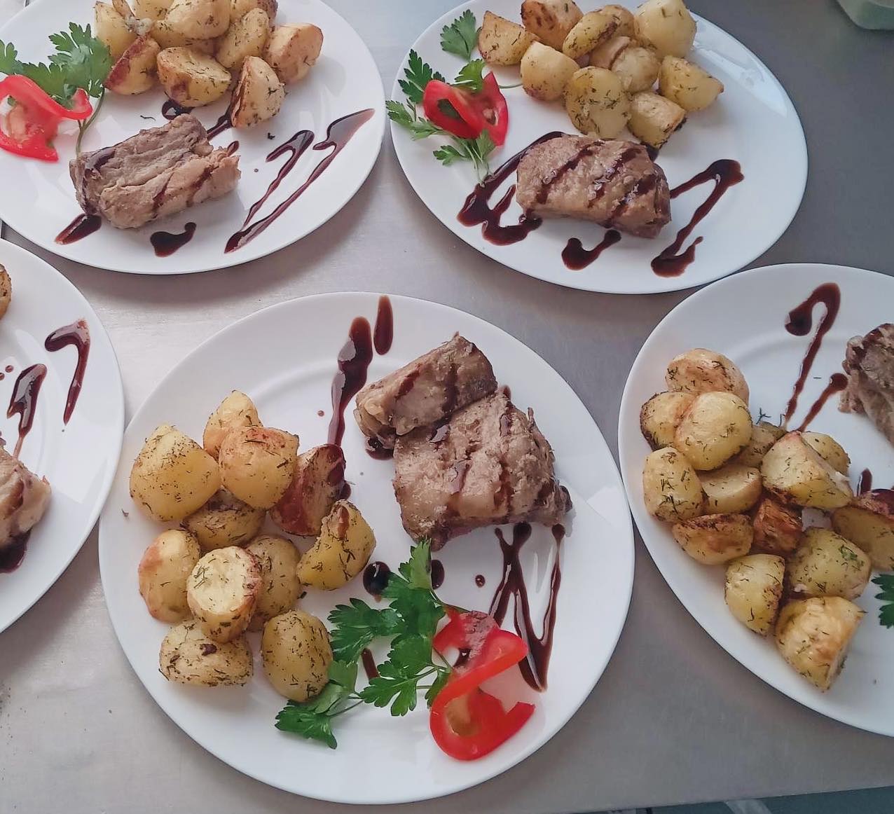 RESTO BAR ВАТРА image 8