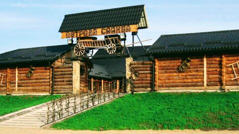 Petrova manor image 3