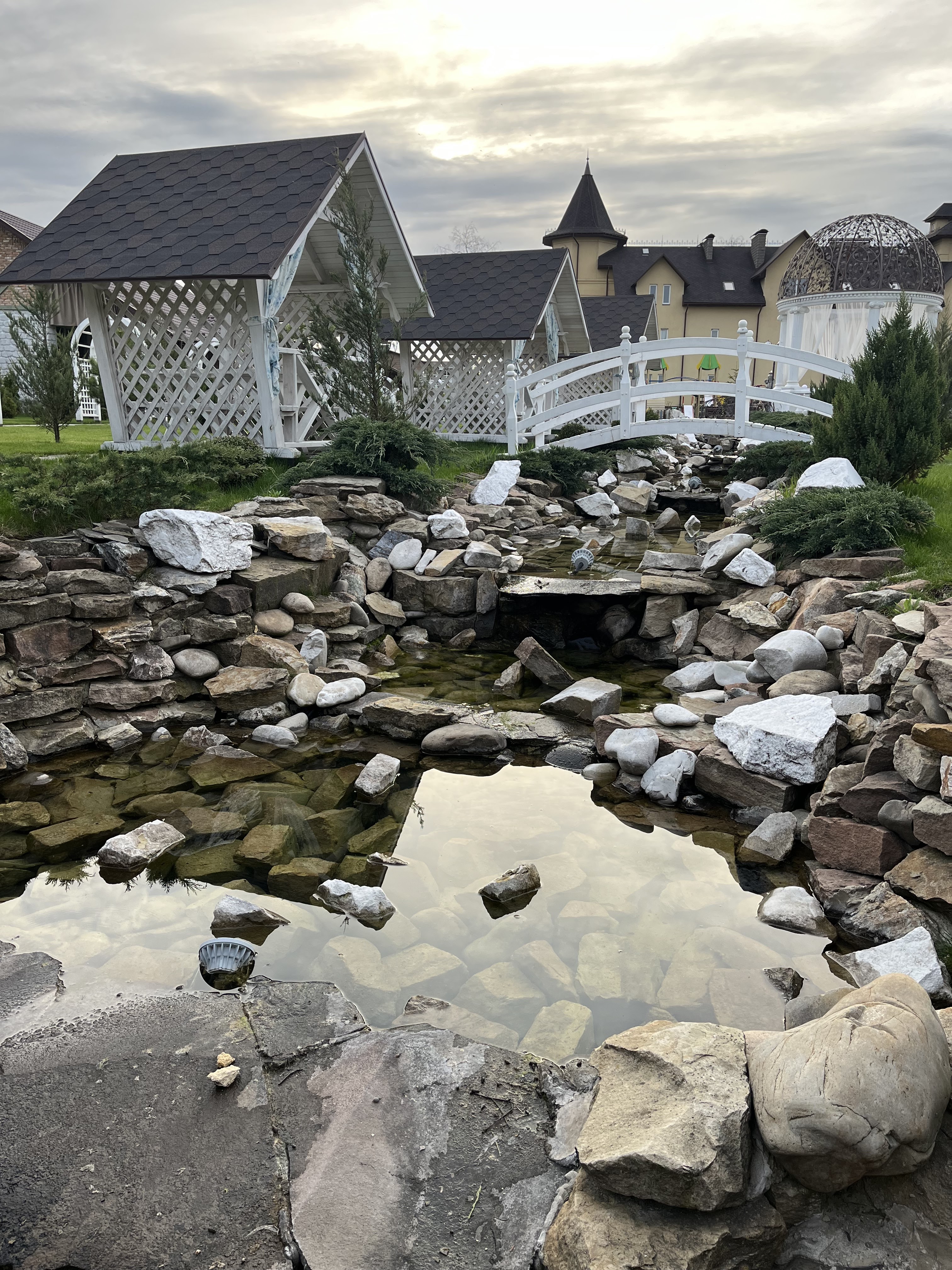 Provans Park, Restoranno-Hotelʹnyy Kompleks image 9