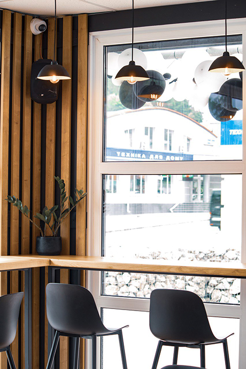 Mister Burher image 10