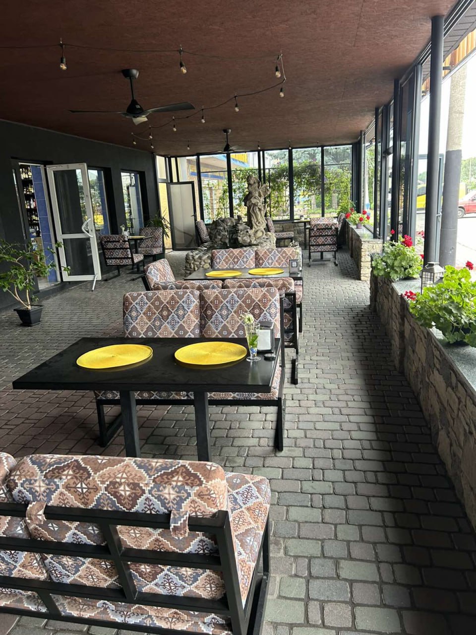 Gastro Sota Pub image 8