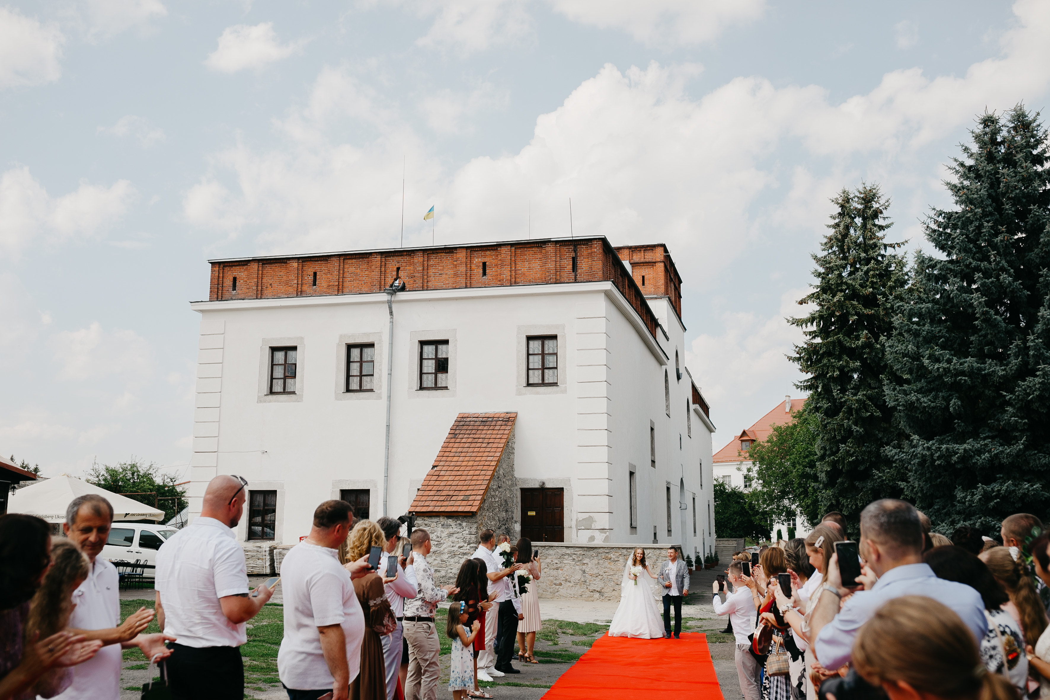 wedding_in_the_castle image 7