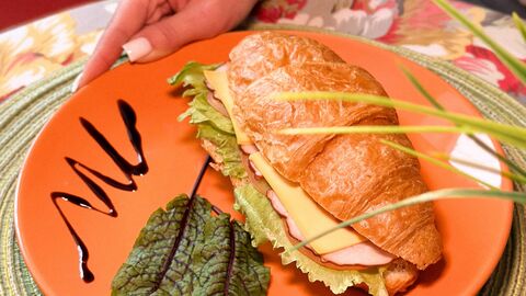 VELES coffee & food image 6