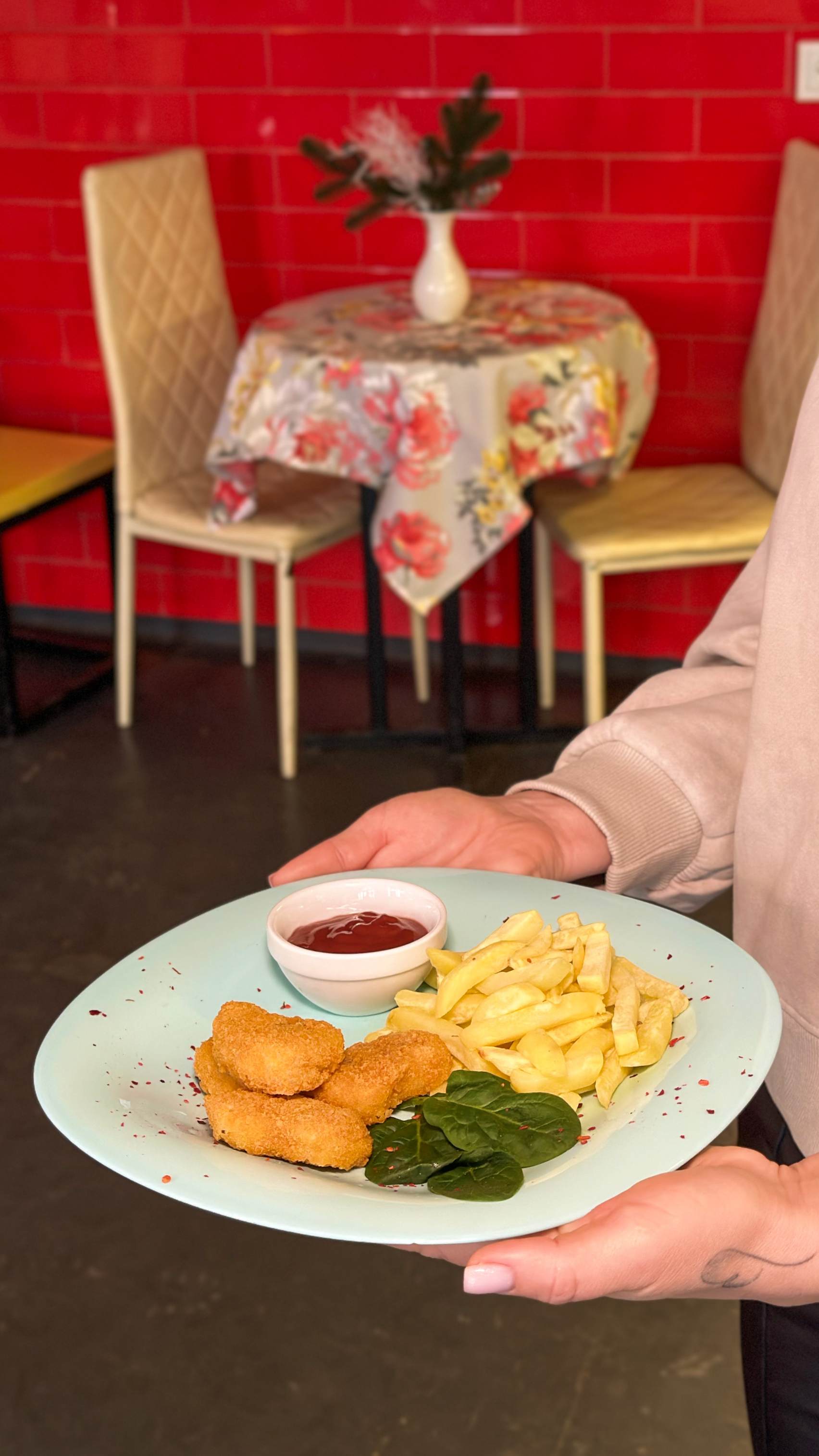 VELES coffee & food image 8