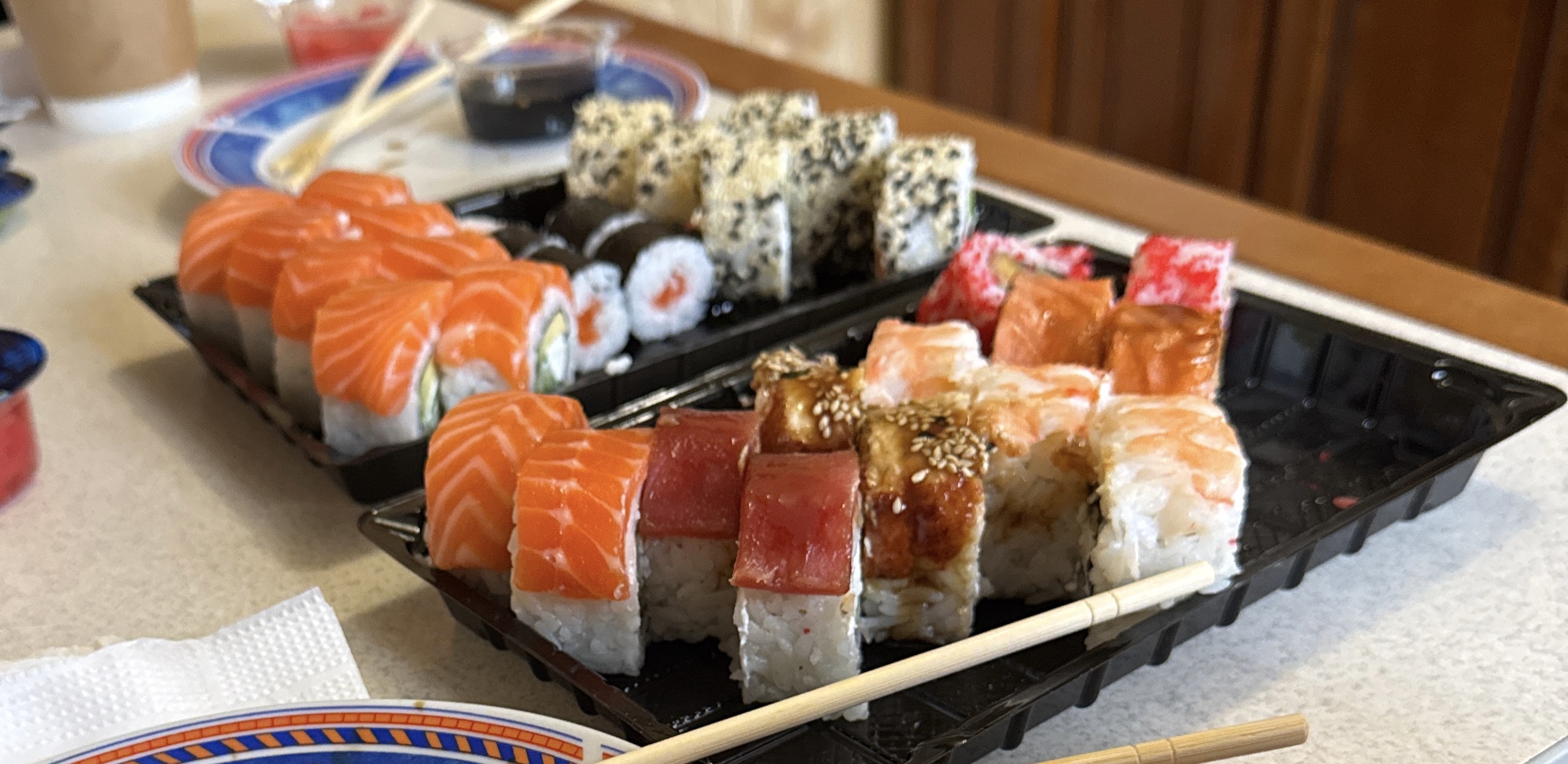 GORA sushi image 8
