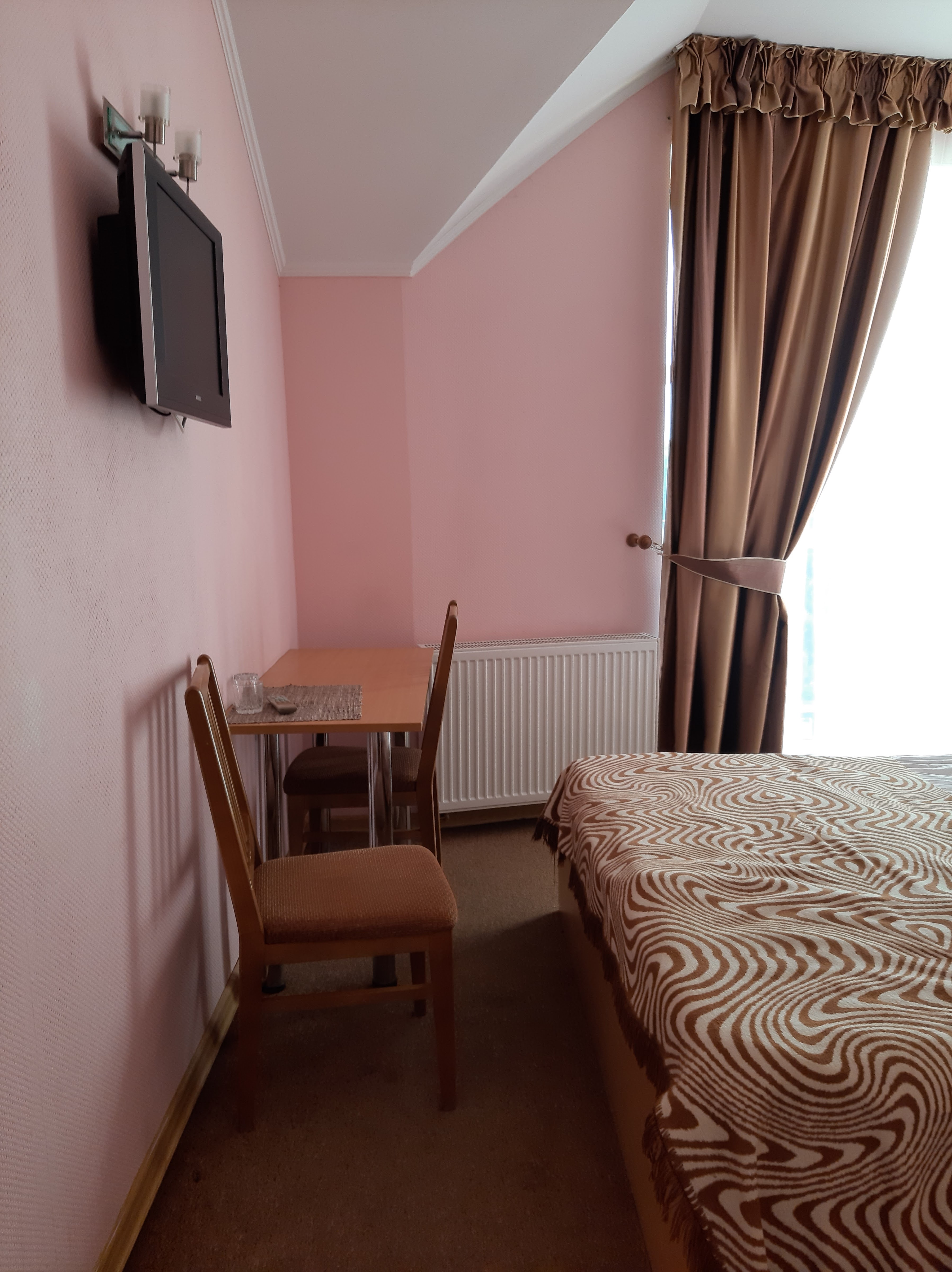 Hotelʹno-Restorannyy Kompleks Try Bobry image 4