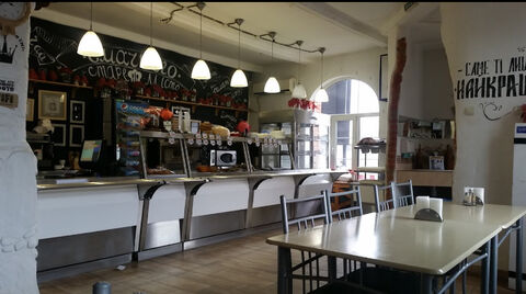 Bistro image 4