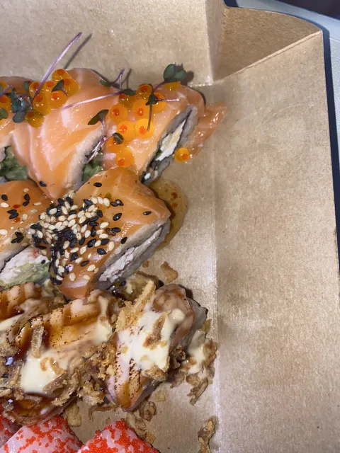 Booster Bar sushi/pizza image 7