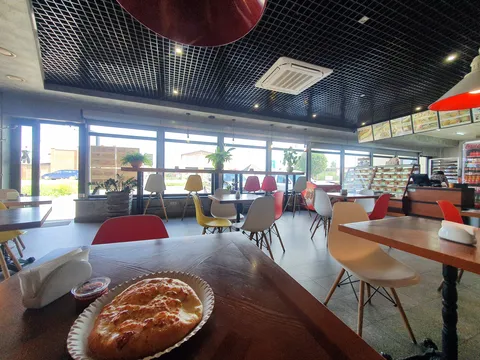 Georgian bakery image 4