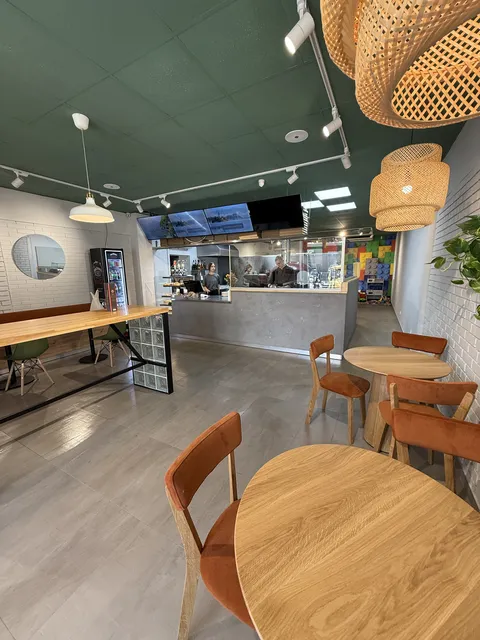 PIZZA POINT image 5