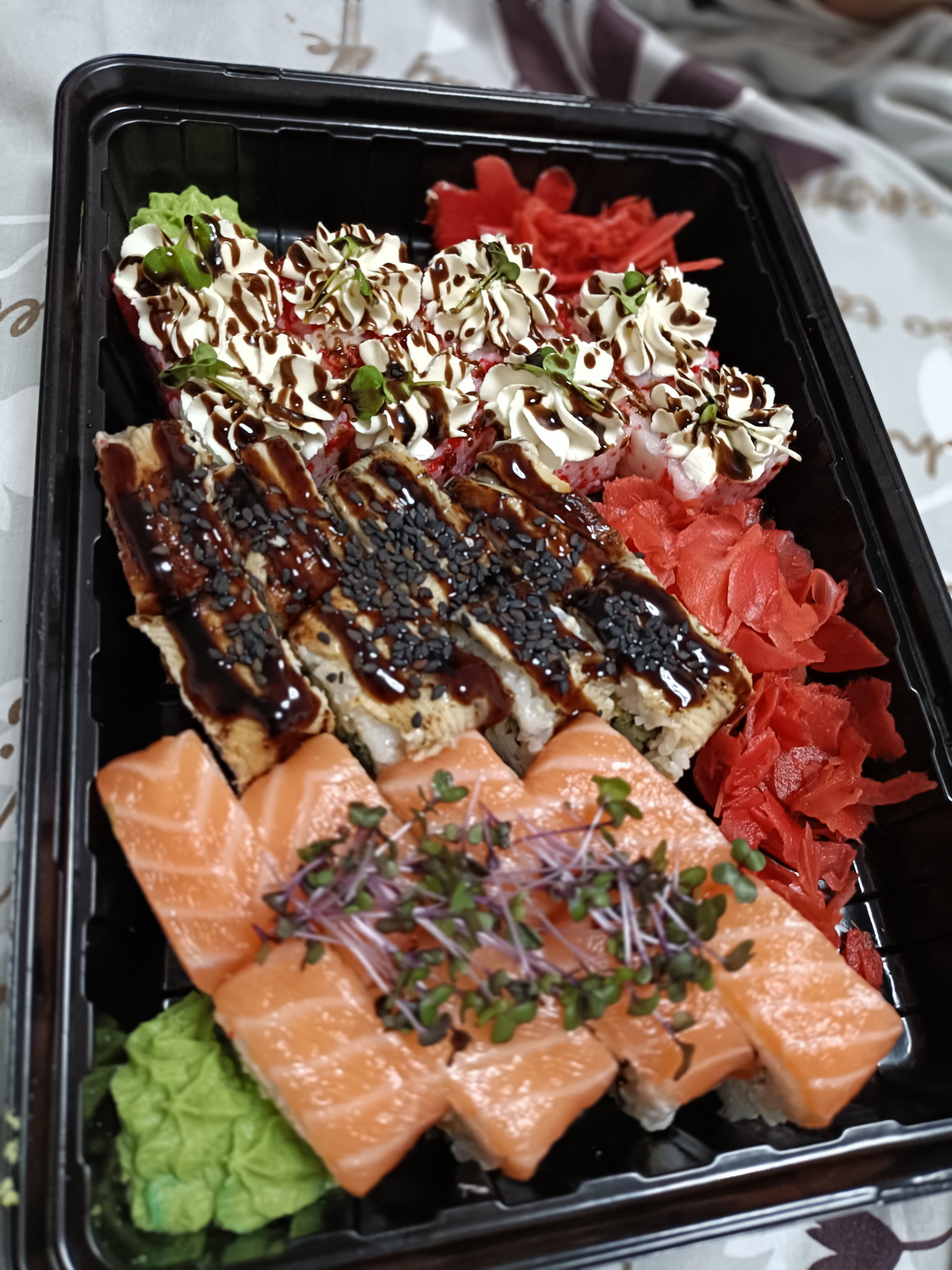 Pizza&Sushi Time image 10