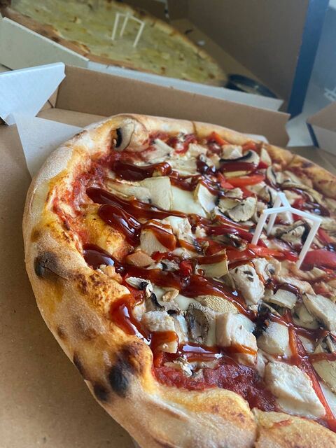 Black Pizza image 3